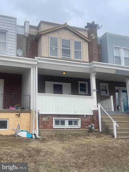 107 Lafayette Ave, Darby, PA 19023