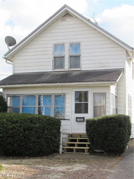 2405 Lincoln Way NW, Massillon, OH 44647