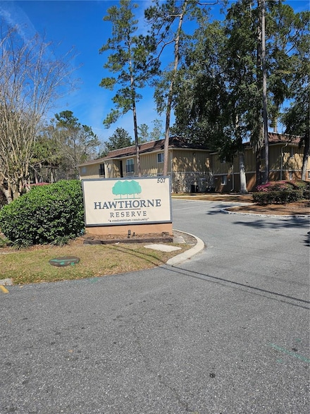 507 NW 39th Rd Unit 220, Gainesville, FL 32607