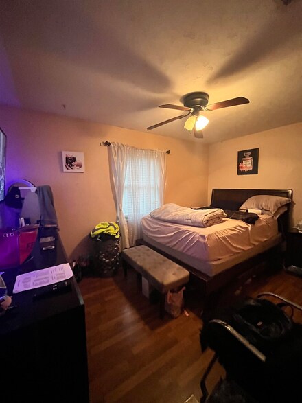 3034 S Goodlett St, Memphis, TN 38118
