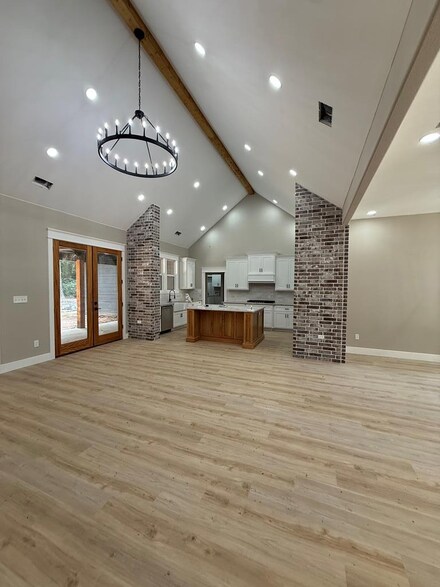 184 Old Homer Alto Rd, Lufkin, TX 75901