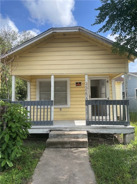 2506 Mary St, Corpus Christi, TX 78405