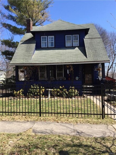 301 Arlington Ave, Syracuse, NY 13207
