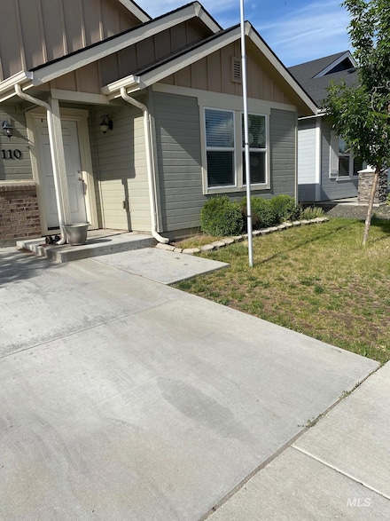 110 W Yosemite St, Meridian, ID 83646