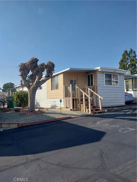 721 N Sunset Ave Unit 17, Banning, CA 92220