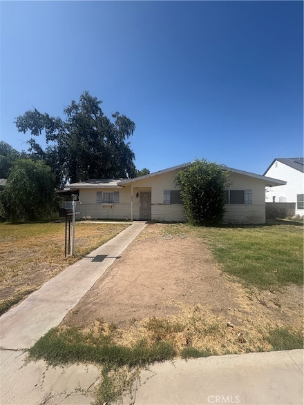 927 E Murphy St, Blythe, CA 92225