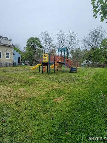 23 Earl Place, Buffalo, NY 14211