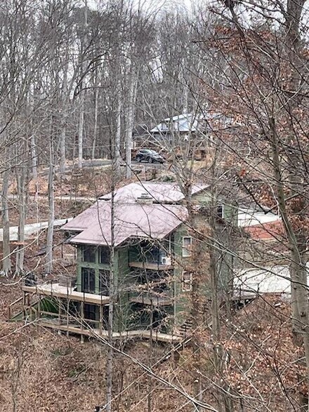 917 Kato Ct, Sugar Grove, OH 43155