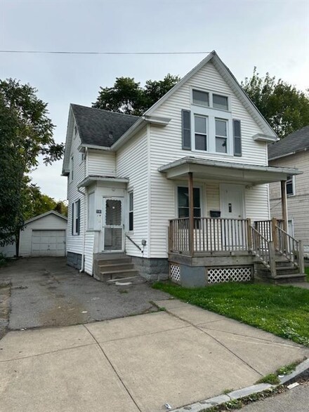 100 Angle St, Rochester, NY 14606