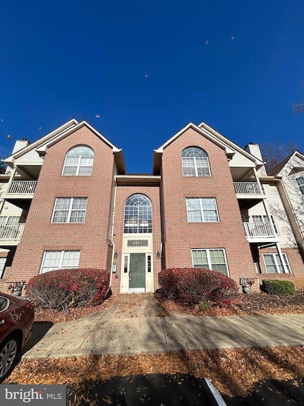 9811 Lake Pointe Ct Unit 104, Upper Marlboro, MD 20774