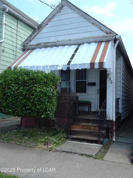 296 Parrish St, Wilkes Barre, PA 18702