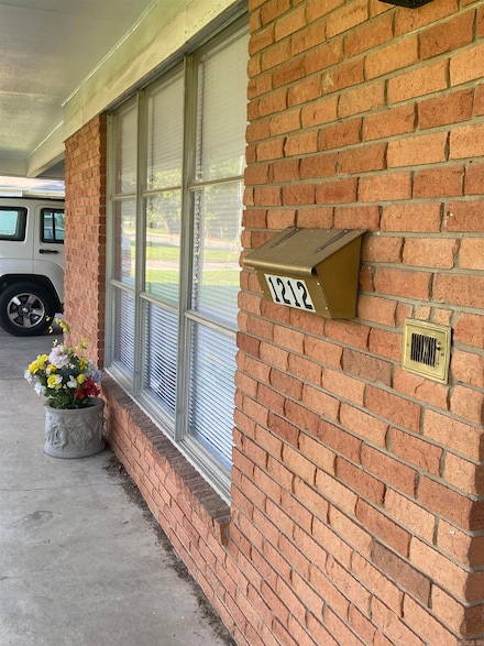 1212 Donaghey Ave, Conway, AR 72034