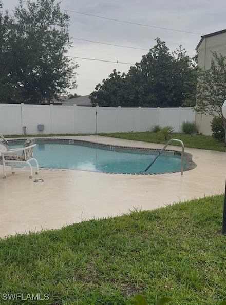 3911 Country Club Blvd Unit 102, Cape Coral, FL 33904