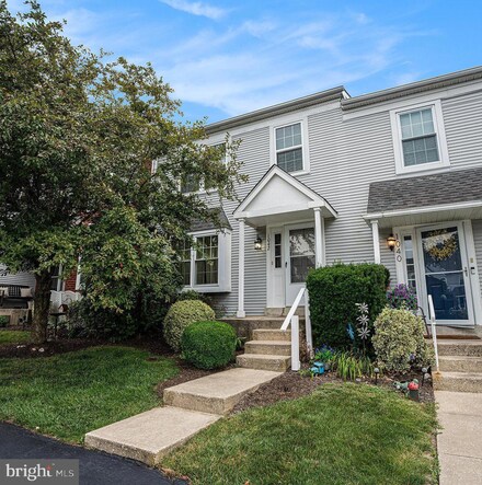 1042 Rafter Rd, Norristown, PA 19403