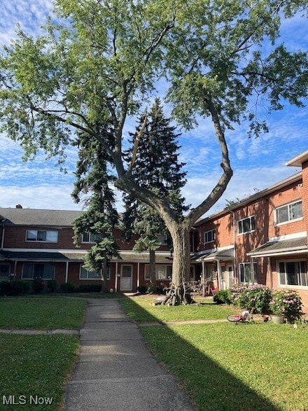4958 Caroline Dr Unit 6, Cleveland, OH 44128