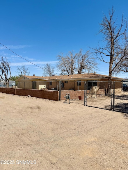 6819 S Main St, Mesilla Park, NM 88047