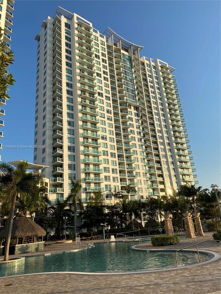 2681 N Flamingo Rd Unit 1803S, Plantation, FL 33323