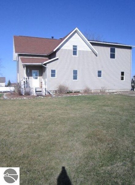 6910 W Wilson Rd, Perrinton, MI 48871
