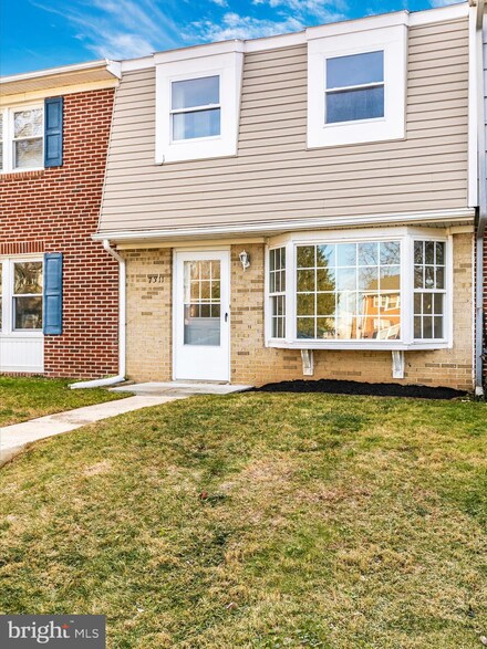 7311 E Springbrook Ct, Middletown, MD 21769