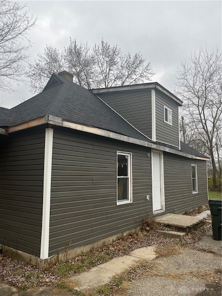 228 S Lansdowne Ave, Dayton, OH 45417