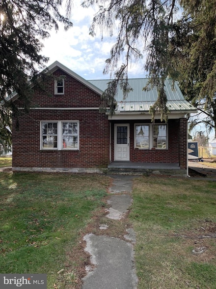 764 Buchanan Trail E, Greencastle, PA 17225