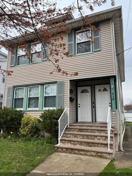 419 Lake Ave, Lyndhurst, NJ 07071