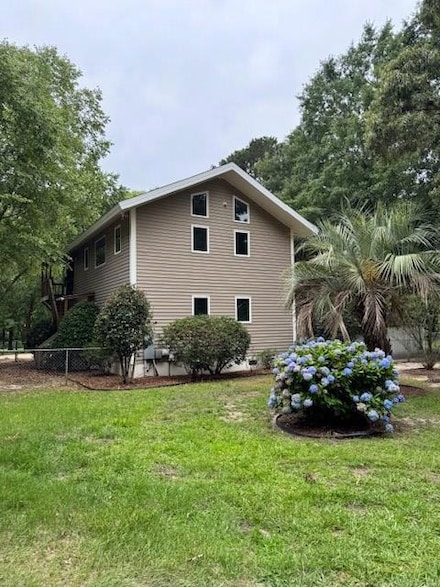 1386 Forest Lake Dr, Manning, SC 29102