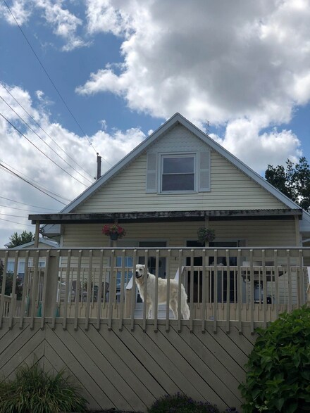 235 Lane 280 A Ln, Hamilton, IN 46742