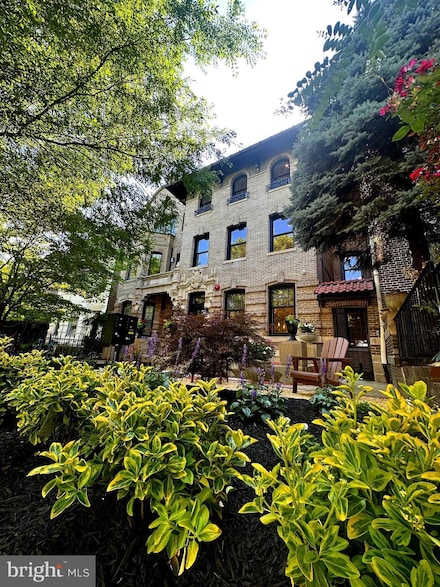 1820 19th St NW Unit 3, Washington, DC 20009