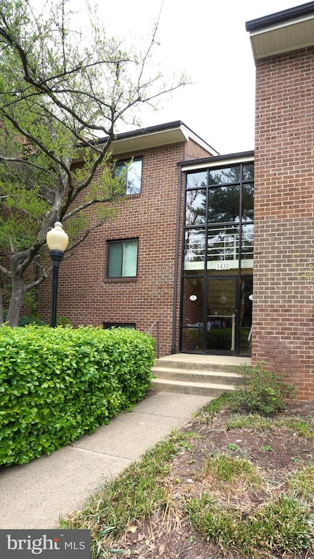 1432 Northgate Square Unit 32/11A, Reston, VA 20190