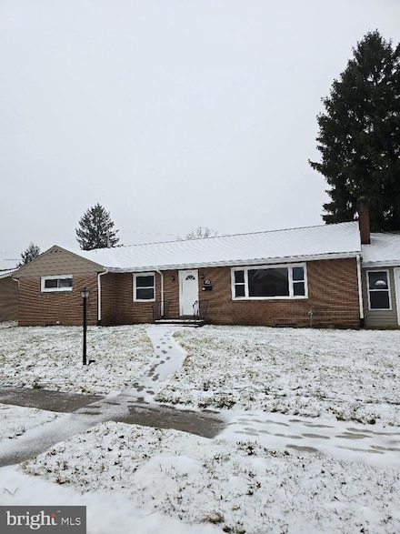 3215 Earle St, Harrisburg, PA 17109