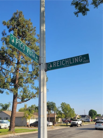 9555 Reichling Ln, Pico Rivera, CA 90660