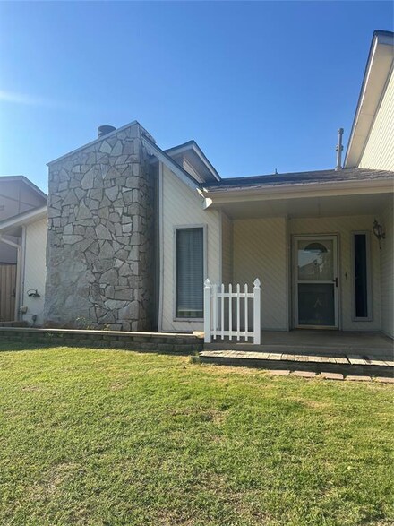 2605 SW 97th St, Oklahoma City, OK 73159