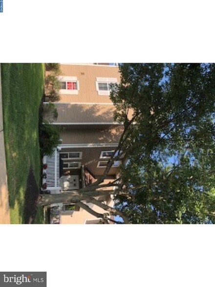 306 Ferris Ln Unit C6, Doylestown, PA 18901