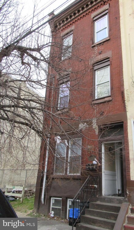 2923 Cecil b Moore Ave, Philadelphia, PA 19121