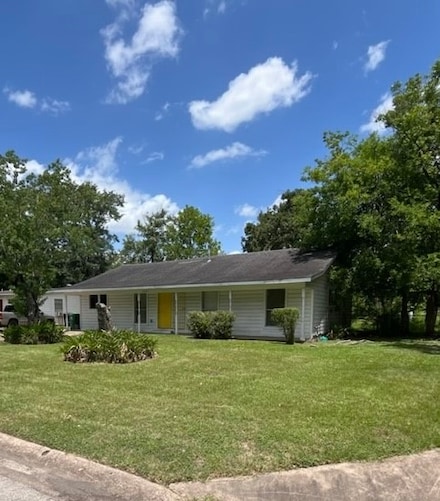 7429 Yoe St, Houston, TX 77016