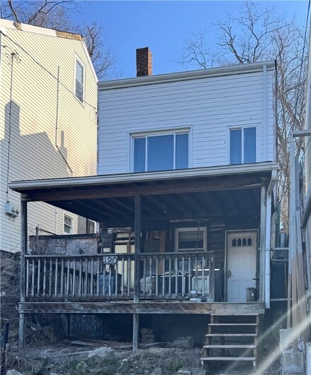 120 Overbeck St, Pittsburgh, PA 15212