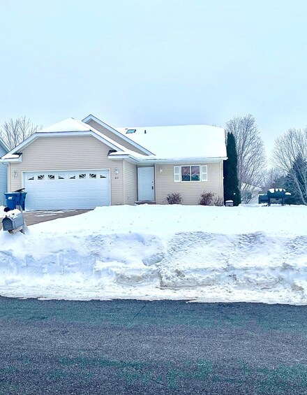 611 4th Ave NE, Saint Joseph, MN 56374