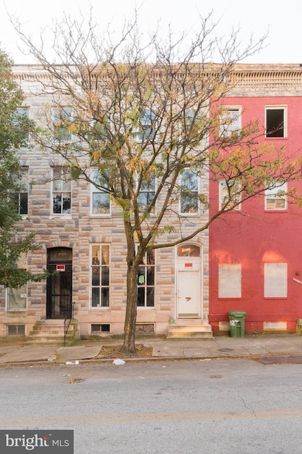 1827 W Lexington St, Baltimore, MD 21223