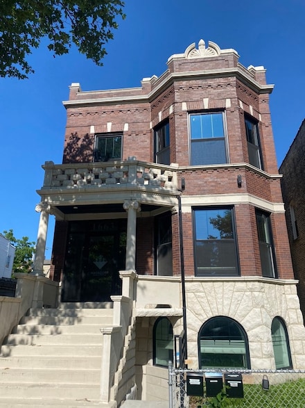1663 S Troy St Unit G, Chicago, IL 60623