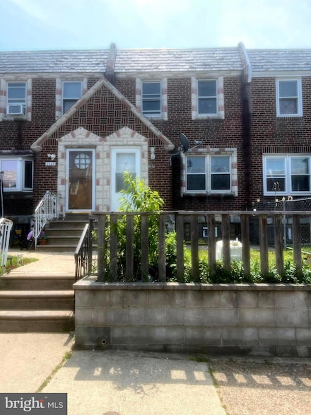 7233 Lynford St, Philadelphia, PA 19149