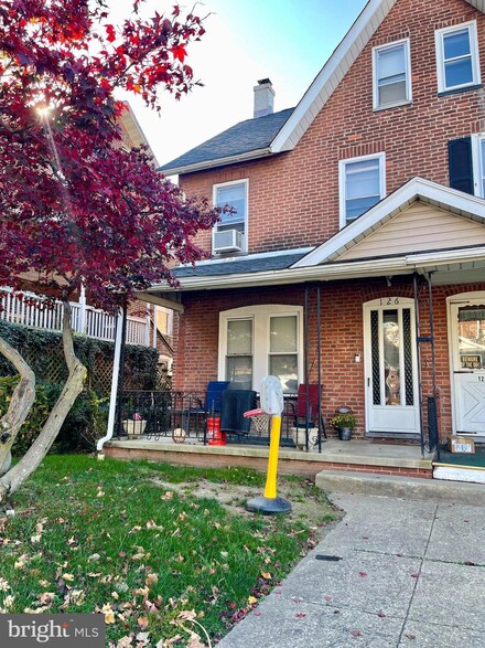 126 S 6th Ave, Coatesville, PA 19320