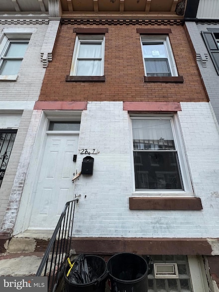 2727 N Croskey St, Philadelphia, PA 19132