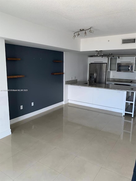 185 SW 7th St Unit 2505, Miami, FL 33130