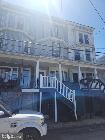 234 E Kline Ave, Lansford, PA 18232