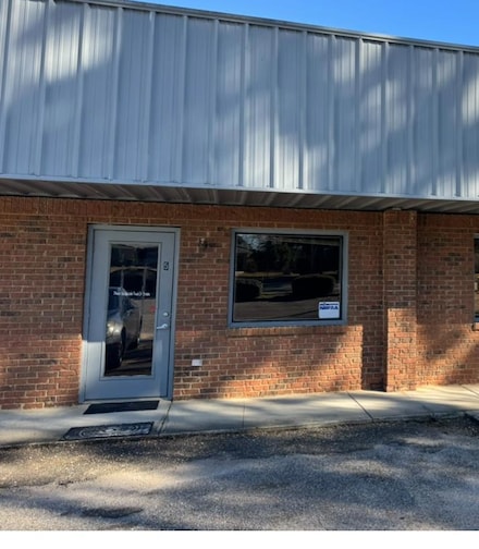 1415 Honeysuckle Rd, Dothan, AL 36305