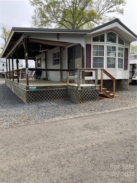 206 Beechwood Ave Unit 22G, Mount Gilead, NC 27306