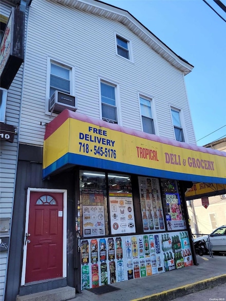 44-02 Broadway, Long Island City, NY 11103
