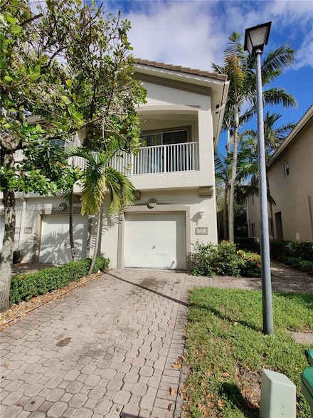 3211 Laurel Ridge Cir, Riviera Beach, FL 33404