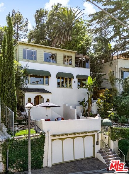 1355 Columbia Dr, Glendale, CA 91205